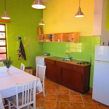 Basil And Guest house 3*