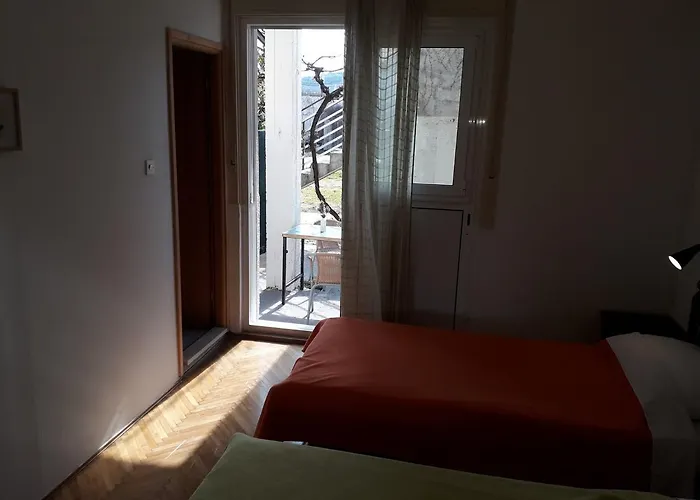 בית הארחה Basil And